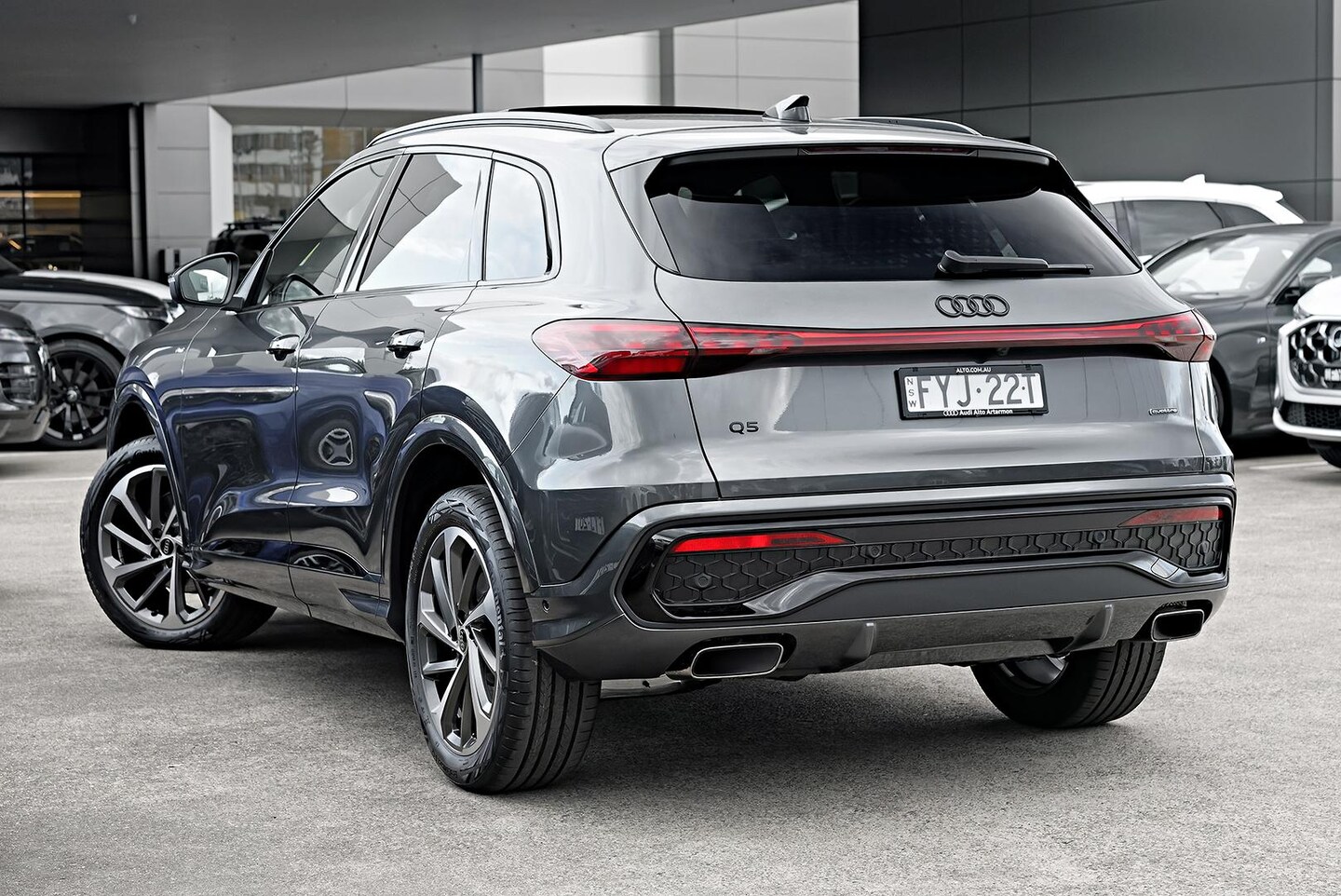 Image about Audi Q5 SUV TFSI quattro 200 kW sport
