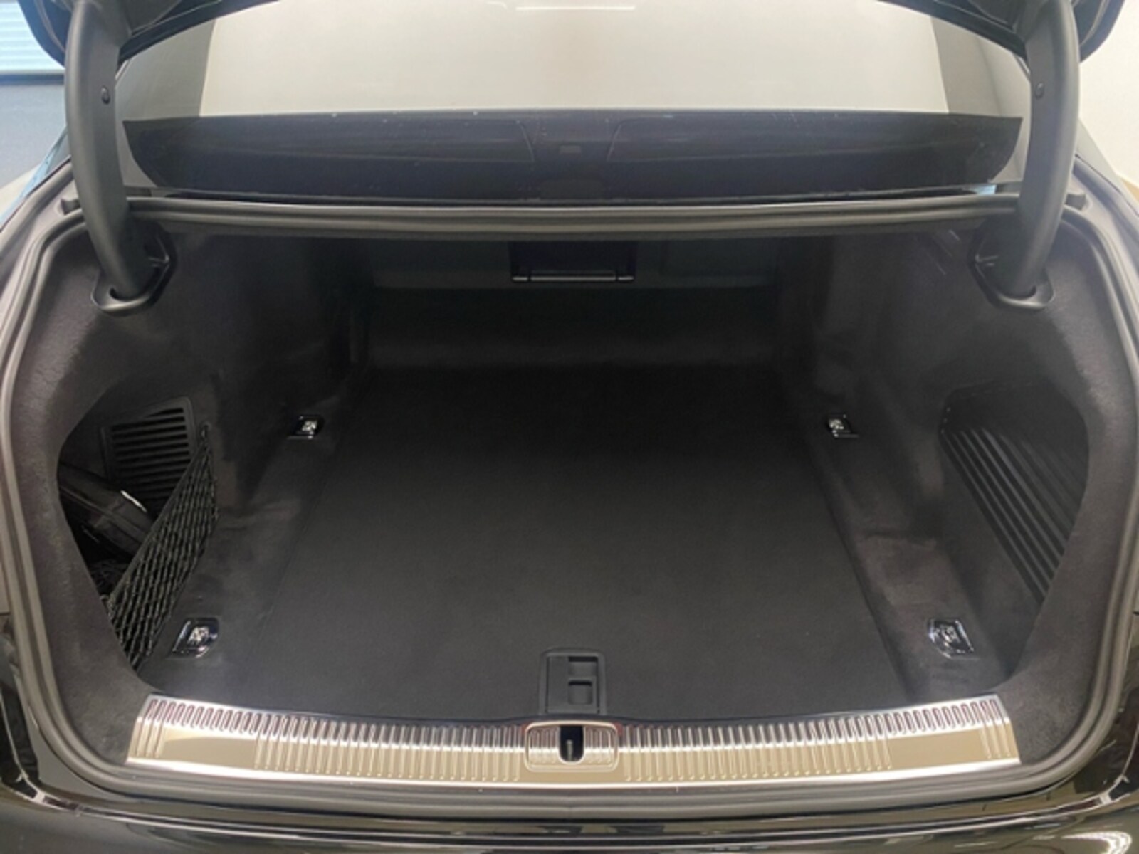 Audi A8 – Bild 16