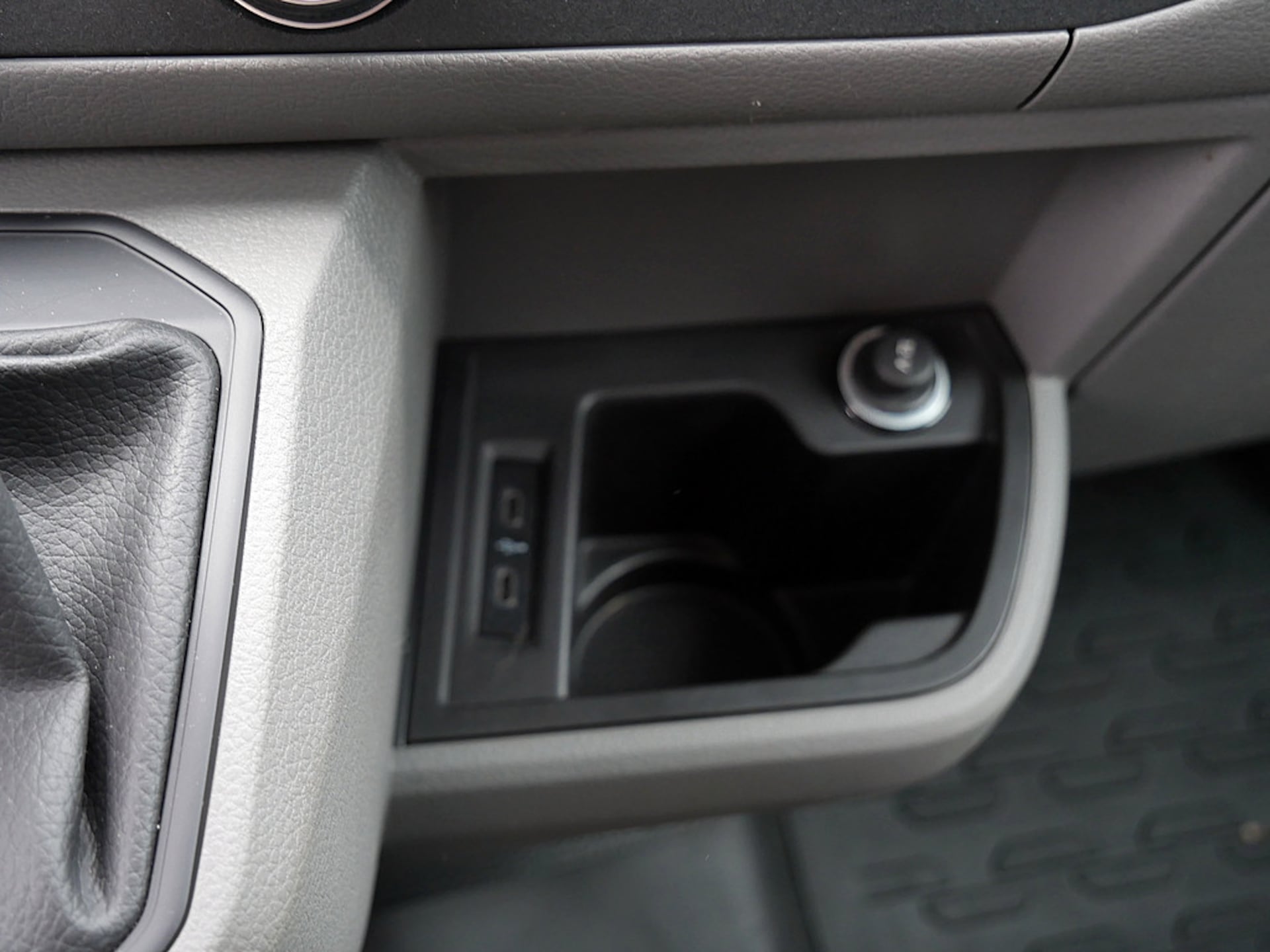 Volkswagen T6.1 Transporter Kasten kurzer Radstand EcoProfi