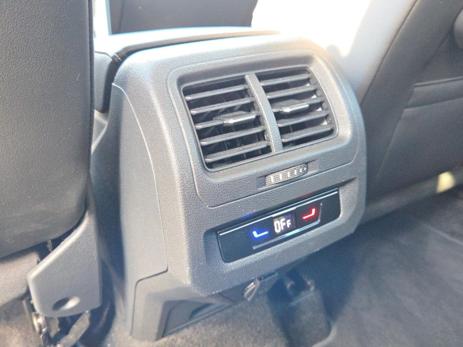 Volkswagen Touran – Bild 19