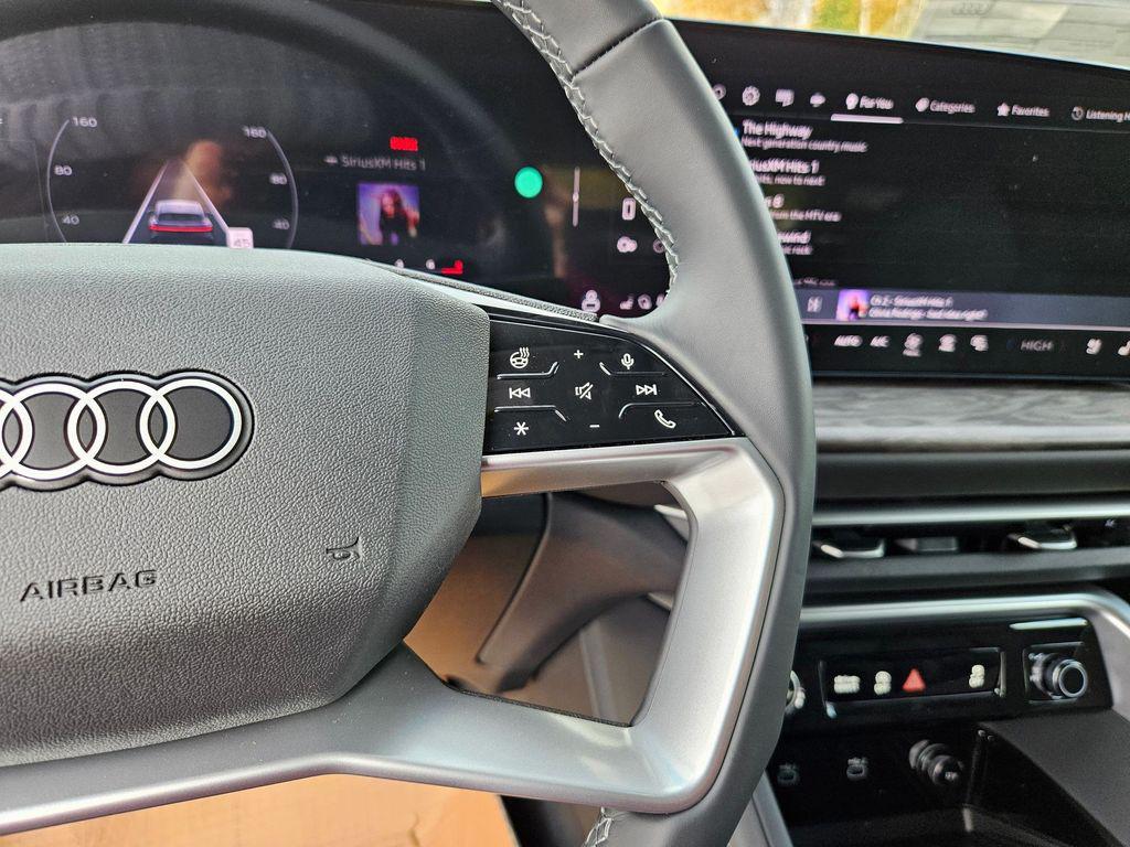 2025 Audi Q5 Sportback Premium Plus - Photo 12