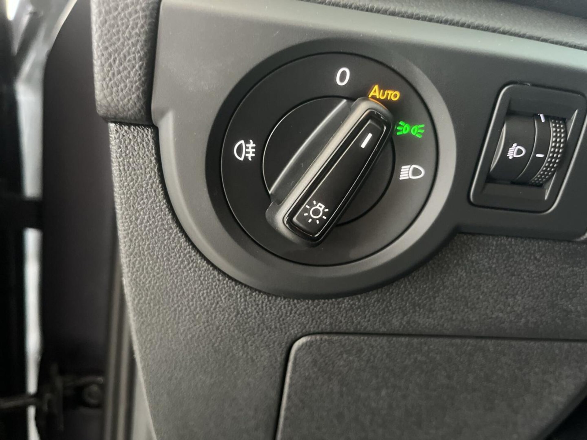 Volkswagen T-Cross Basis-Modell