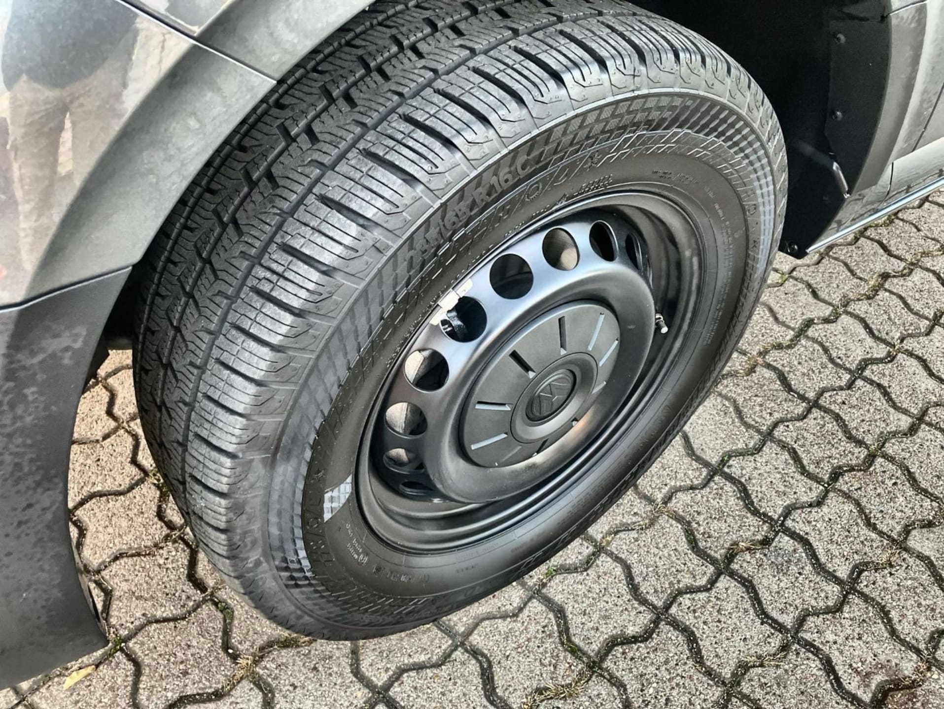 Volkswagen Grand California 600