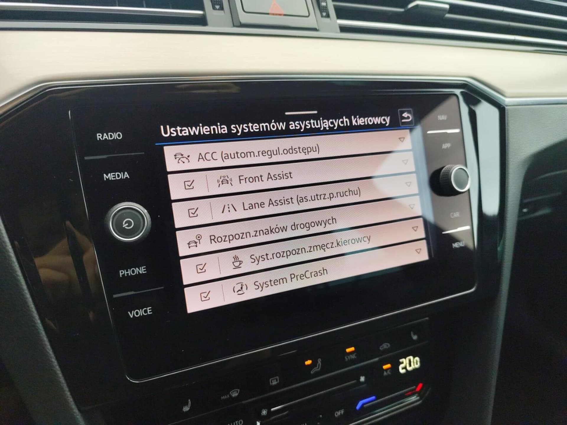 Volkswagen Passat Variant Elegance