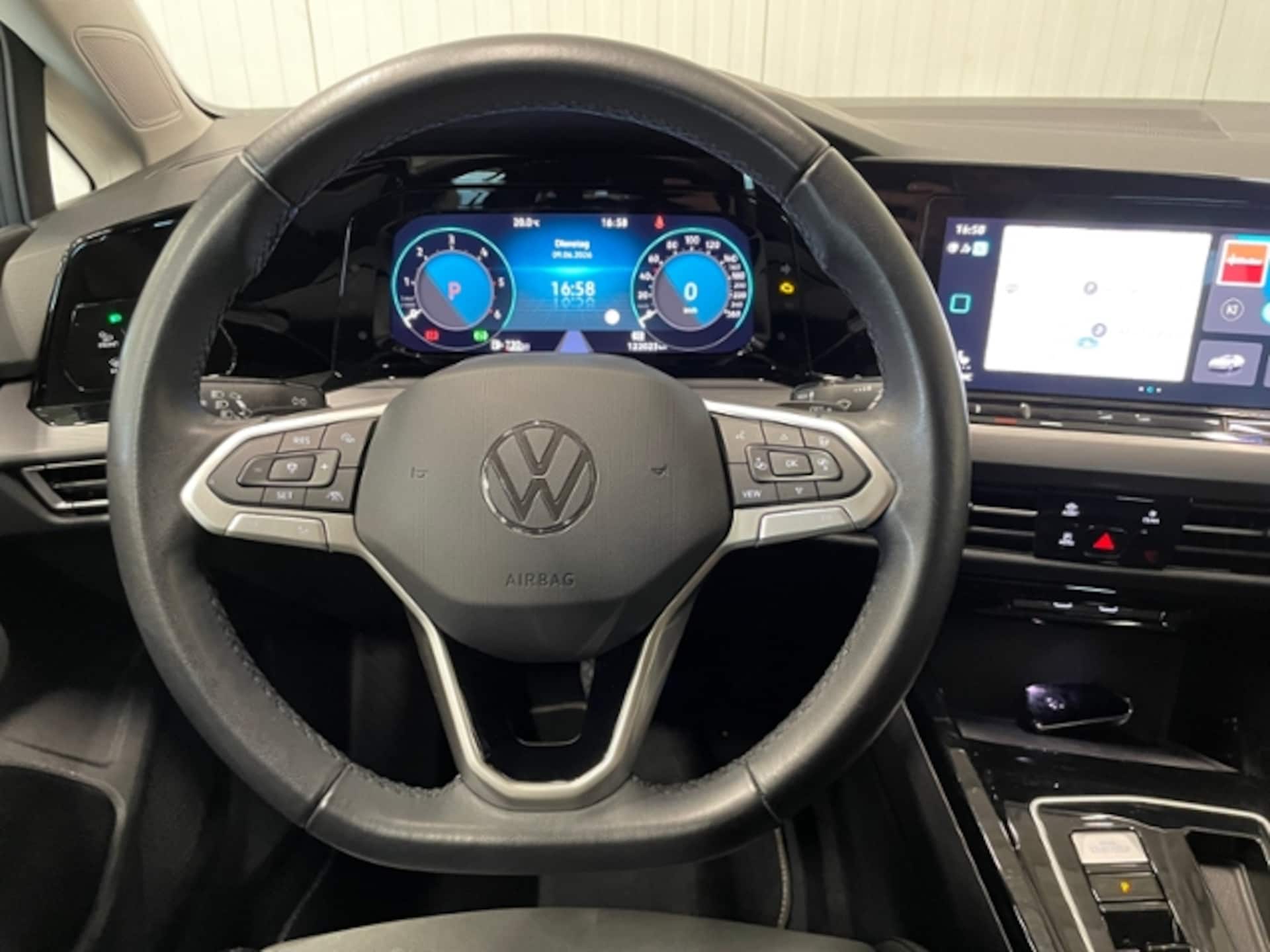 Volkswagen Golf Variant Style