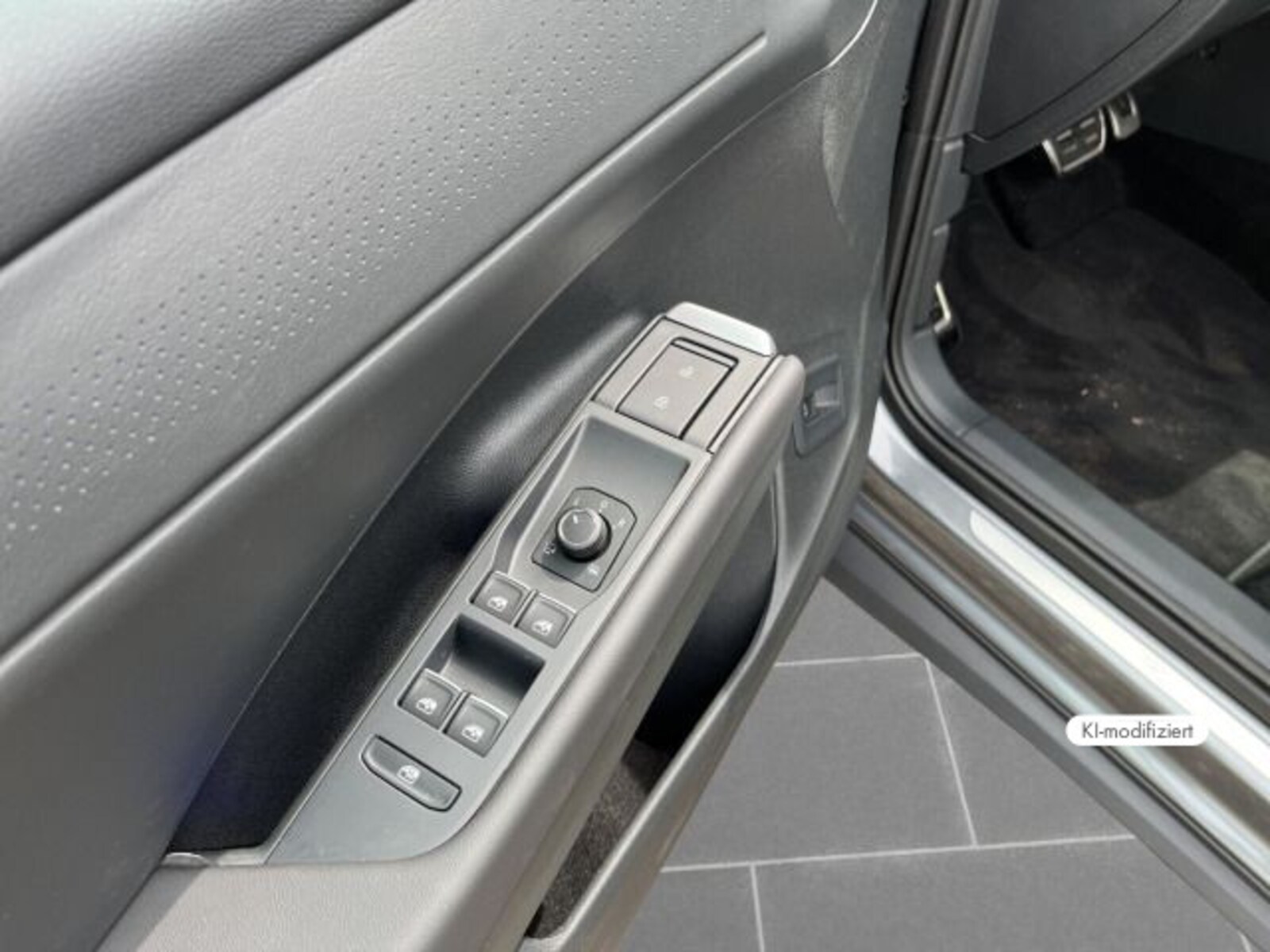 Volkswagen T-Roc – Bild 13