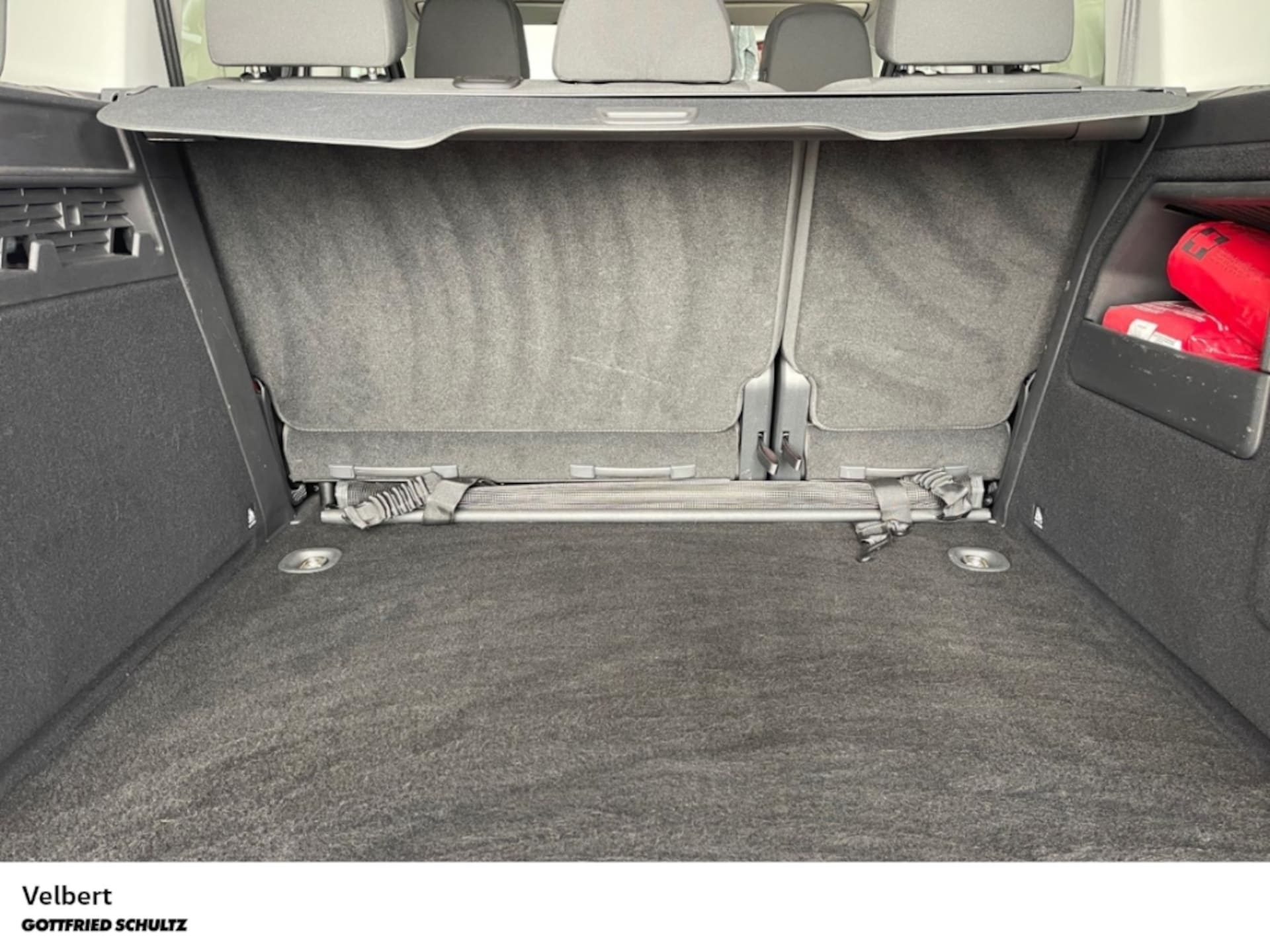 Volkswagen Caddy Basis-Modell