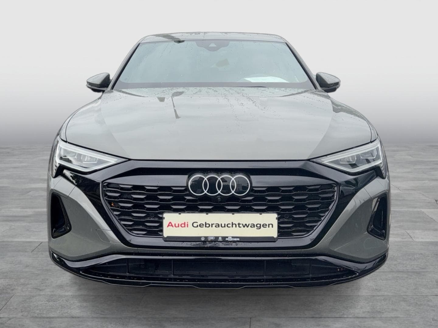 Bild über Audi Q8 Sportback e-tron advanced 50 e-tron quattro - für weitere Informationen kontaktieren Sie den Audi Partner