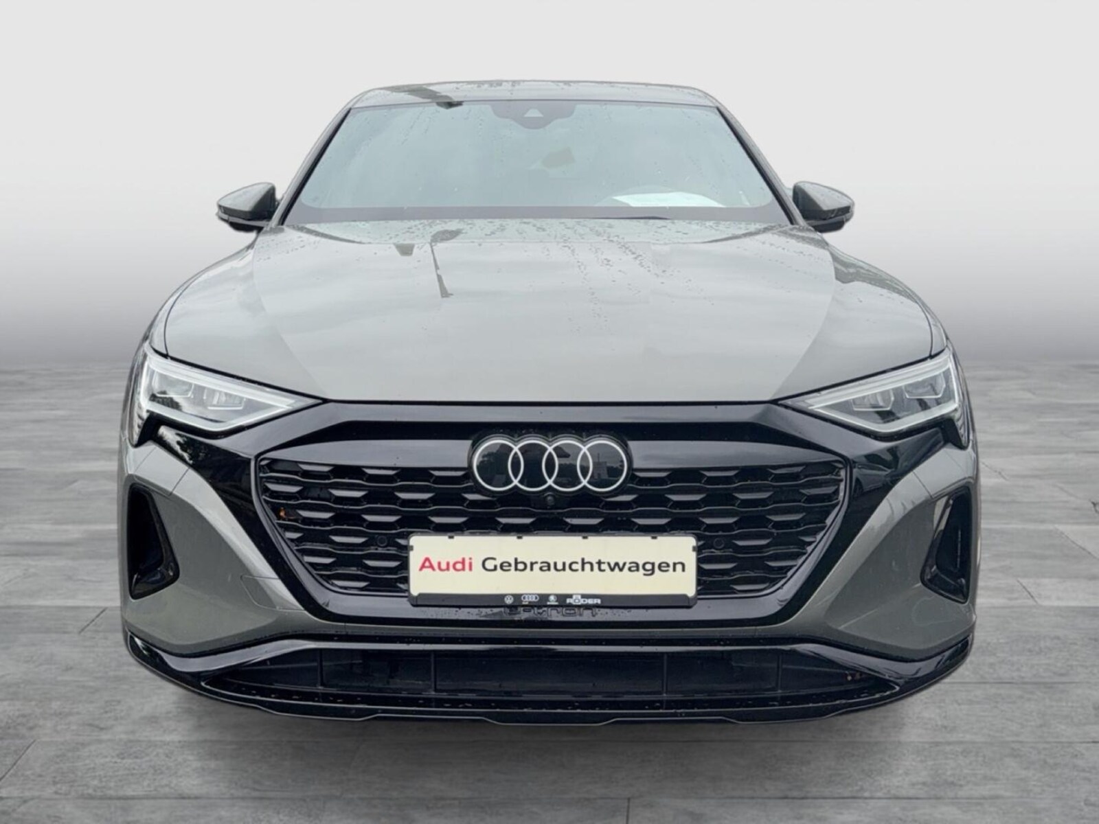 Audi Q8 Sportback e-tron