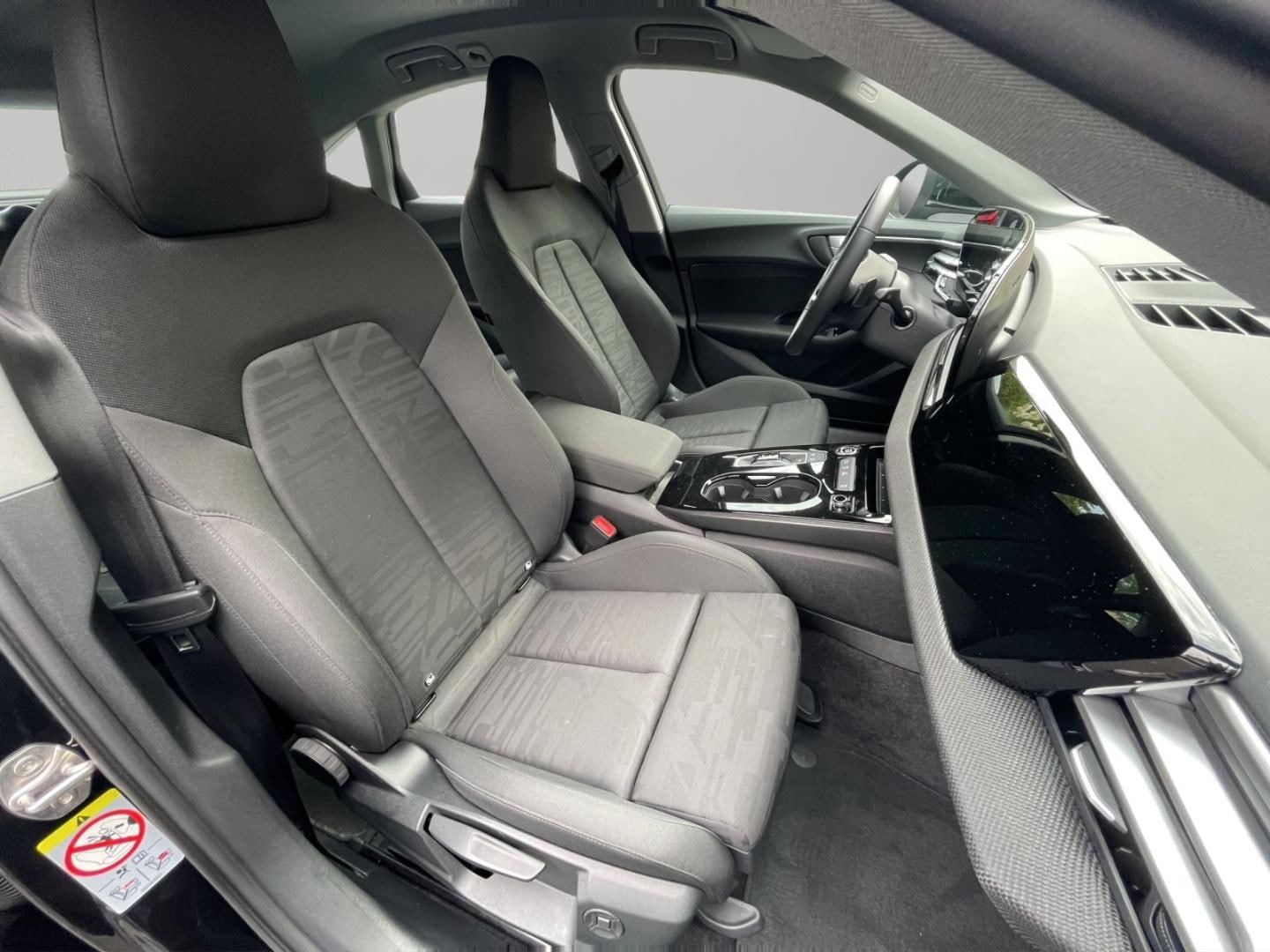 Bild über Audi A5 Limousine TFSI quattro 150 kW S tronic - für weitere Informationen kontaktieren Sie den Audi Partner