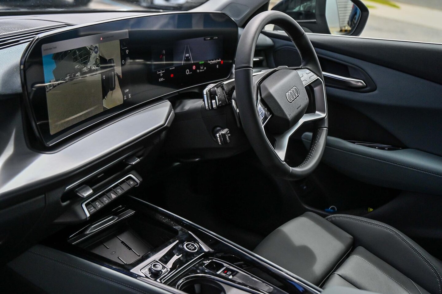 Image about Audi Q3 SUV TFSI quattro 150 kW