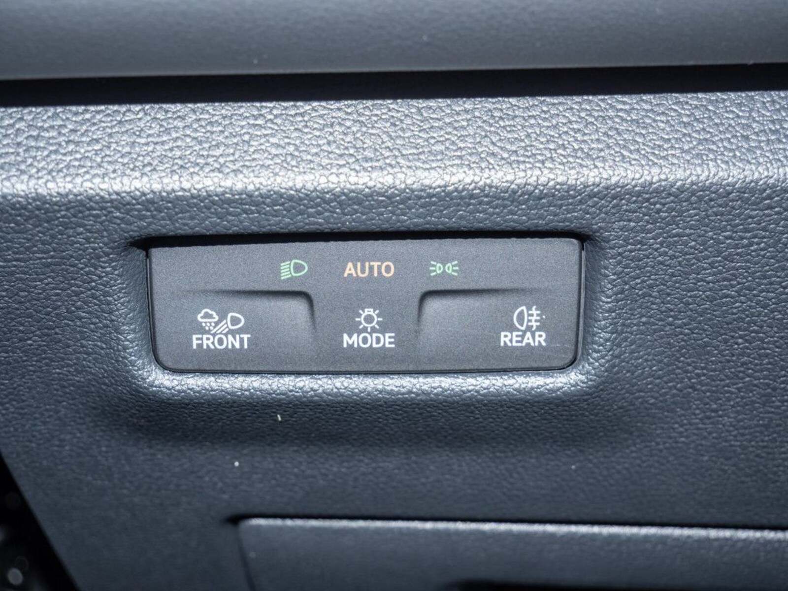 Volkswagen Tiguan – Bild 17