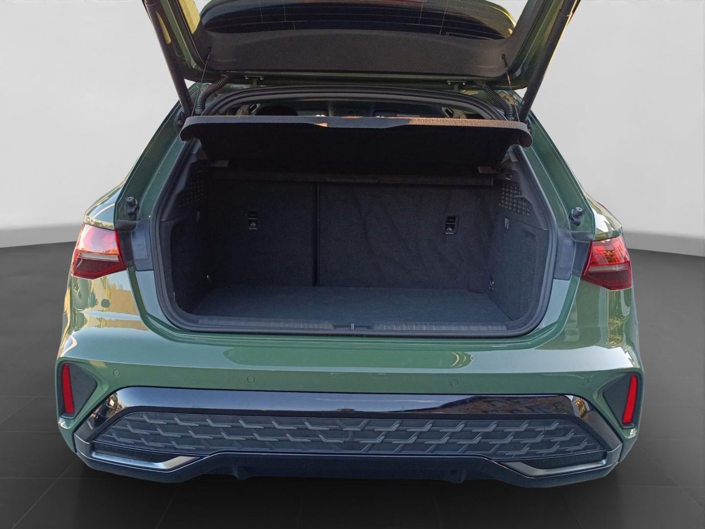 Bild über Audi A3 Sportback TFSI 110 kW S tronic - für weitere Informationen kontaktieren Sie den Audi Partner