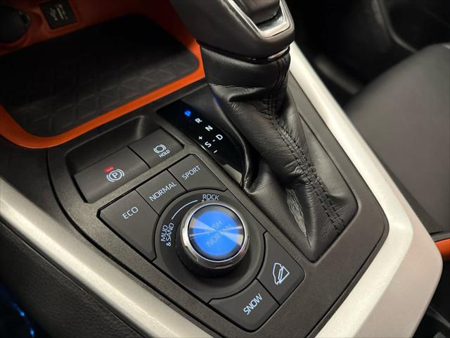 2023 TOYOTA RAV4 - Image 10