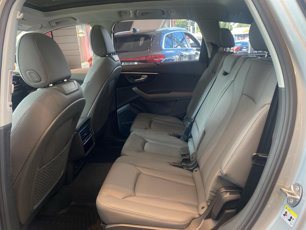 2025 Audi Q7 Premium Plus - Photo 18