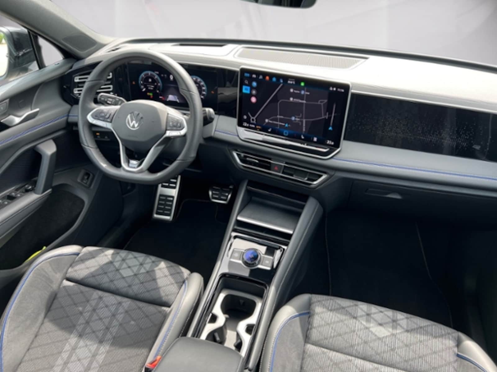 Volkswagen Tiguan – Bild 12