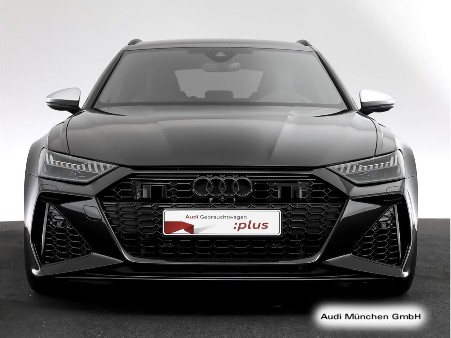 Bild über Audi RS 6 Avant TFSI quattro tiptronic - für weitere Informationen kontaktieren Sie den Audi Partner