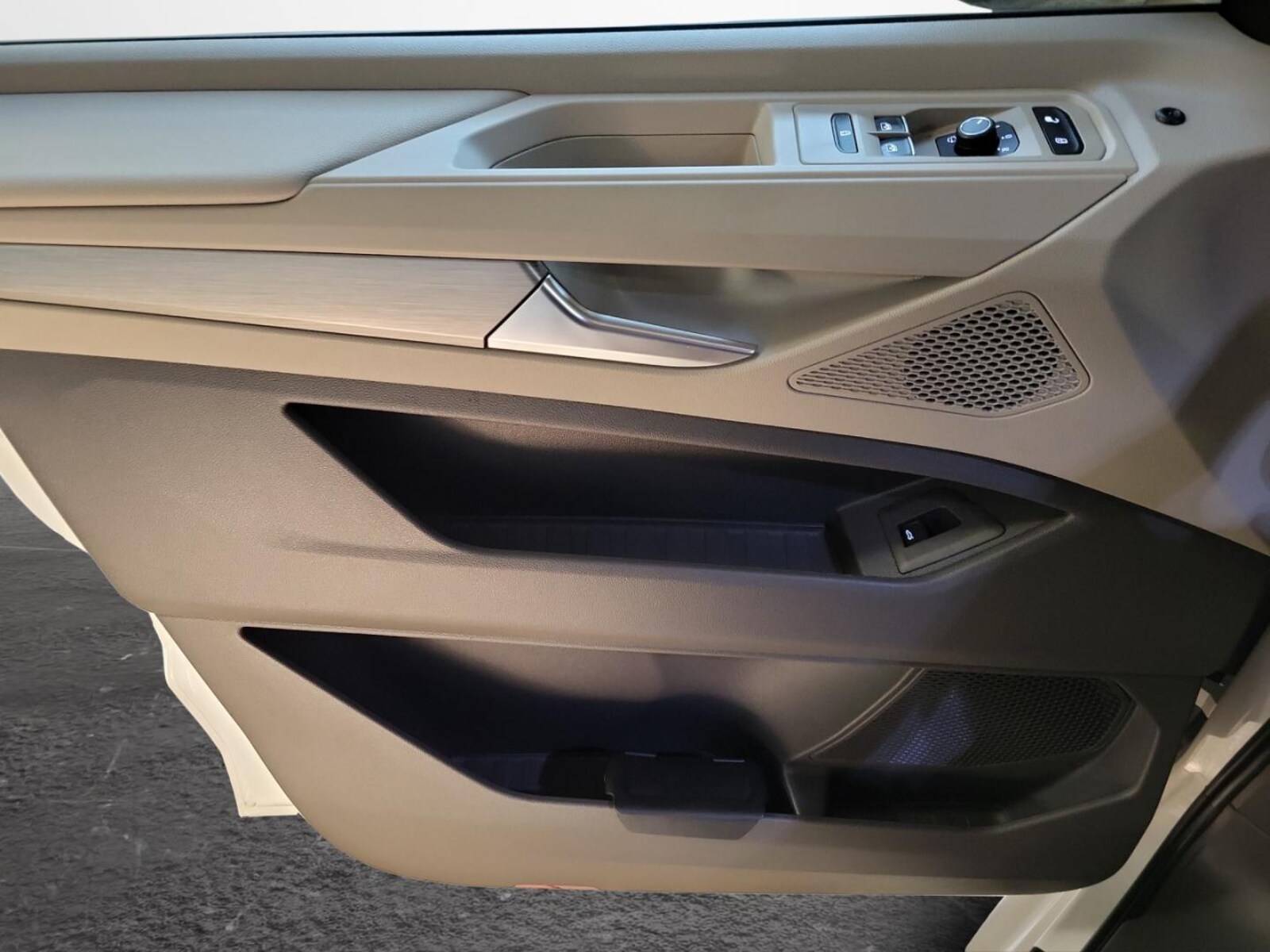 Volkswagen Multivan Langversion – Bild 7