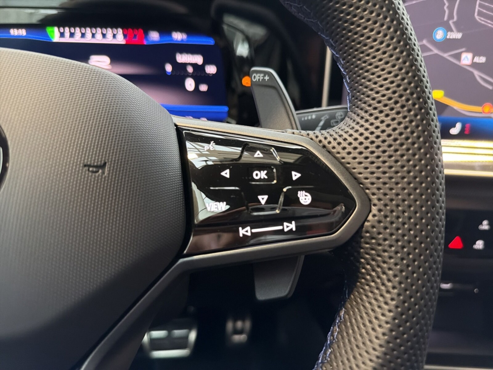 Volkswagen Golf Variant – Bild 13