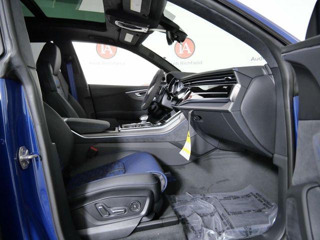 2026 Audi RS Q8 Base - Photo 11