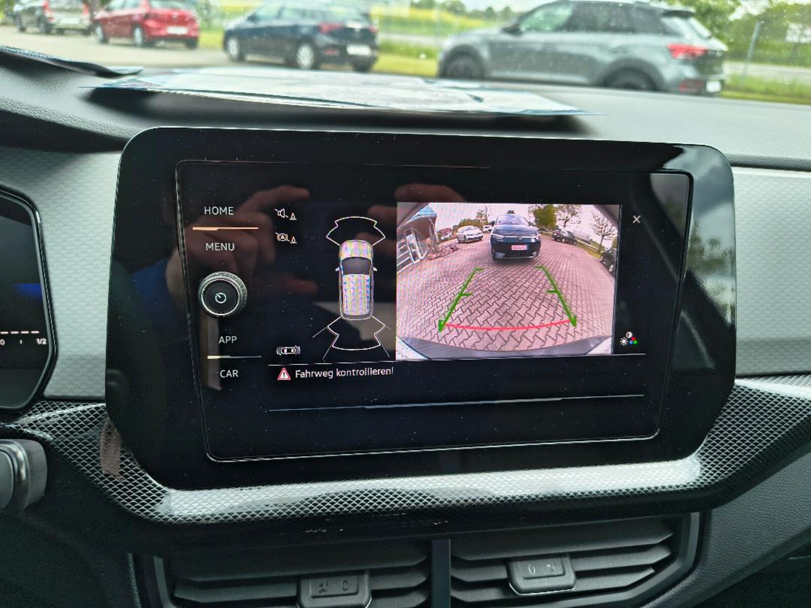 Volkswagen T-Cross – Bild 11