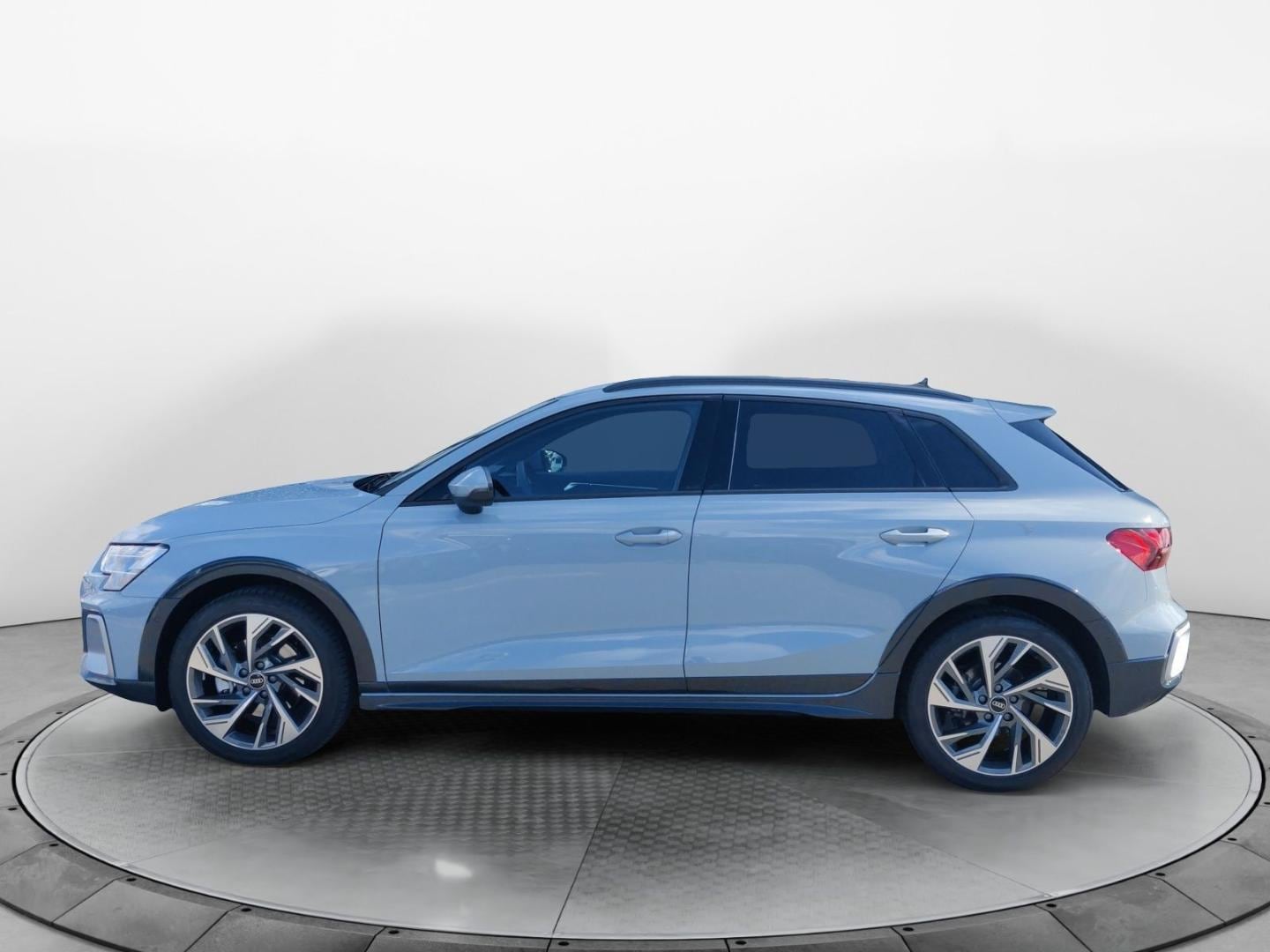 Bild über Audi A3 allstreet 35 TFSI S tronic - für weitere Informationen kontaktieren Sie den Audi Partner