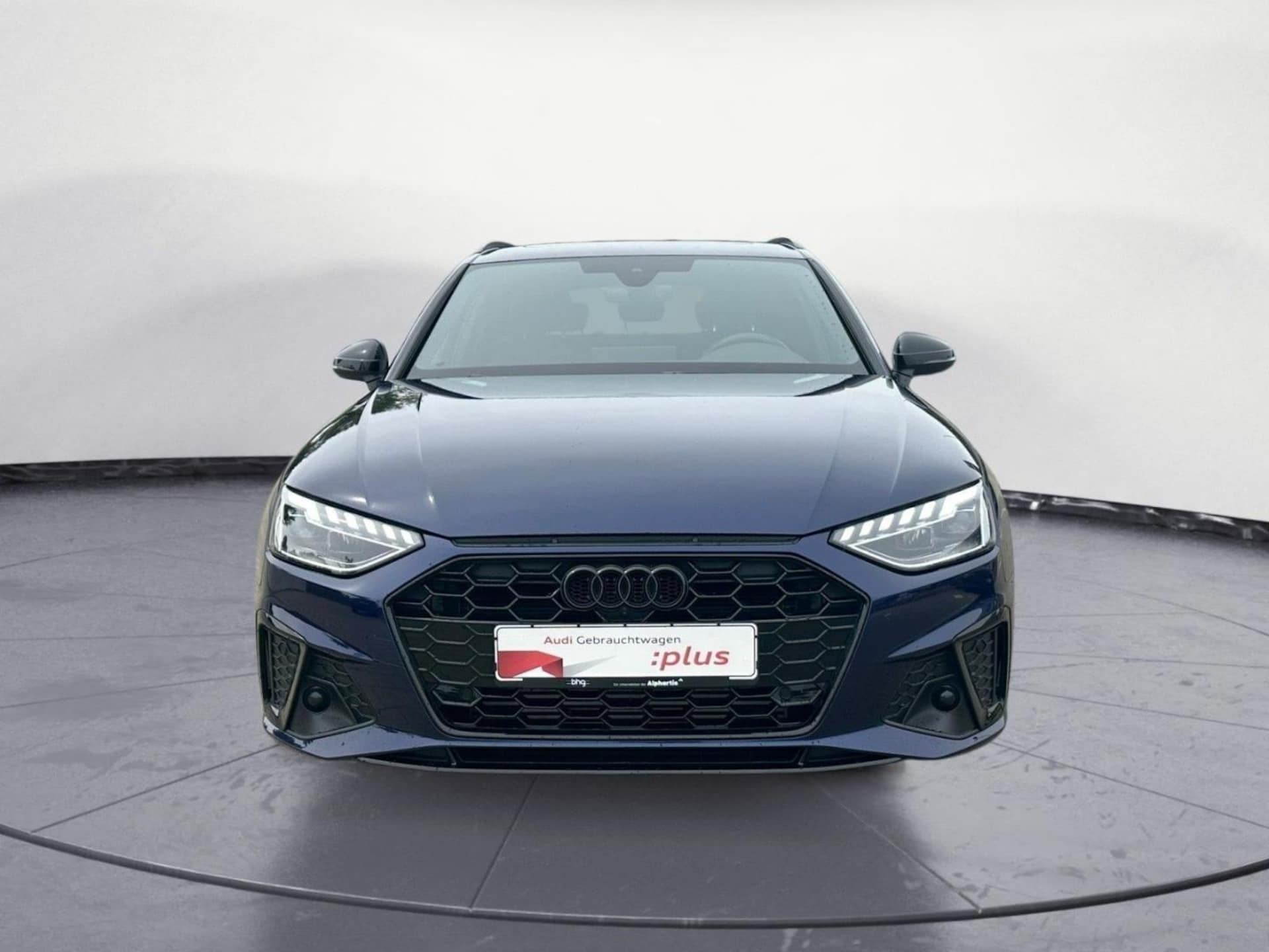 Audi A4 Avant S line