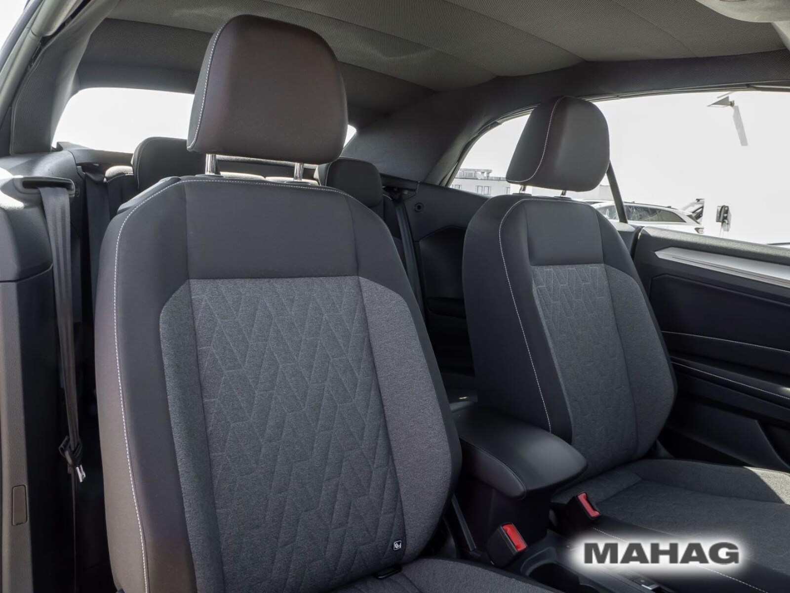 Volkswagen T-Roc Cabriolet – Bild 14