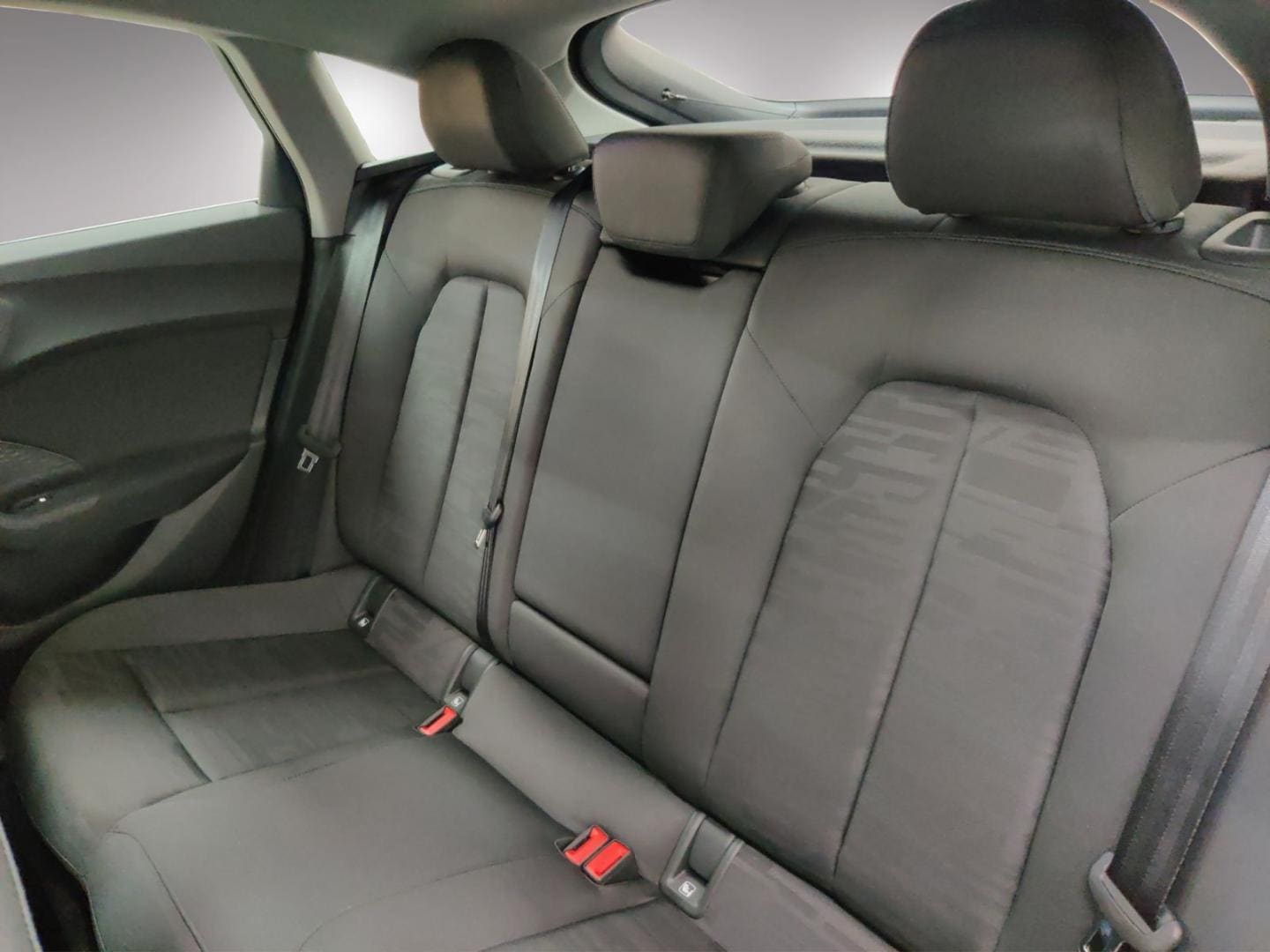 Bild über Audi A5 Limousine TFSI 110 kW S tronic - für weitere Informationen kontaktieren Sie den Audi Partner