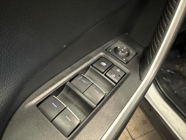 2023 TOYOTA RAV4 - Image 13