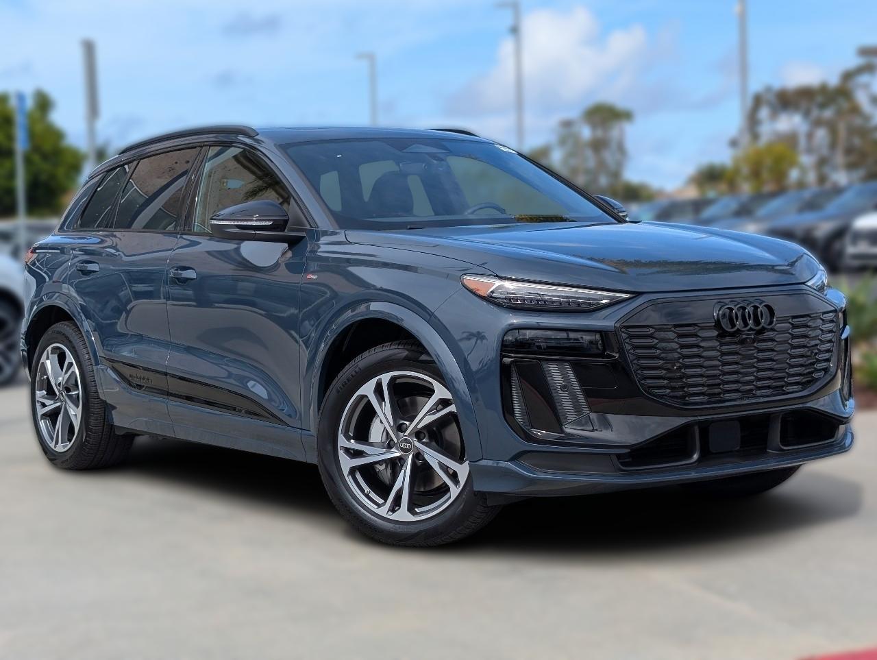 2027 Audi Q6 e-tron Premium Plus quattro's photo