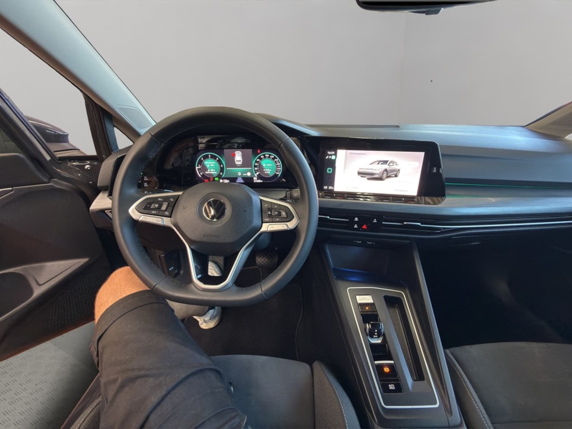 Volkswagen Golf Variant Style