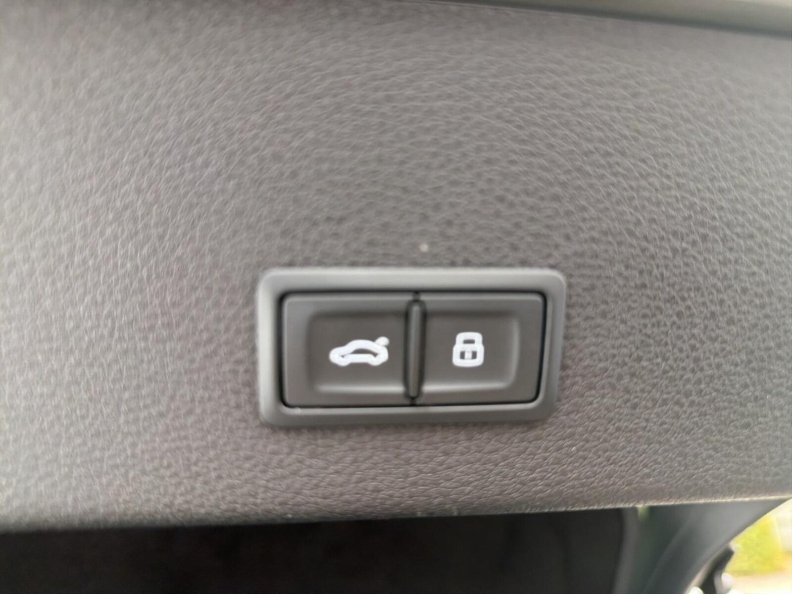 Audi Q8 Sportback e-tron – Bild 12