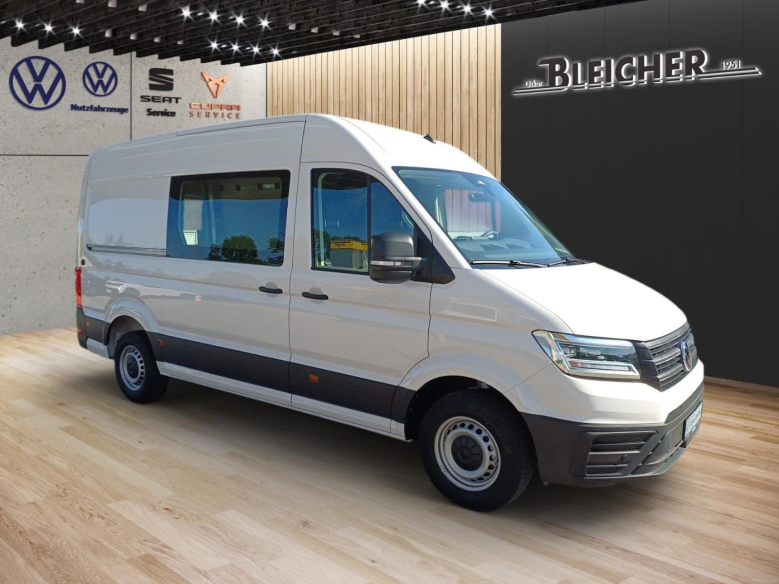 Volkswagen Crafter Kasten mittlerer Radstand – Bild 2