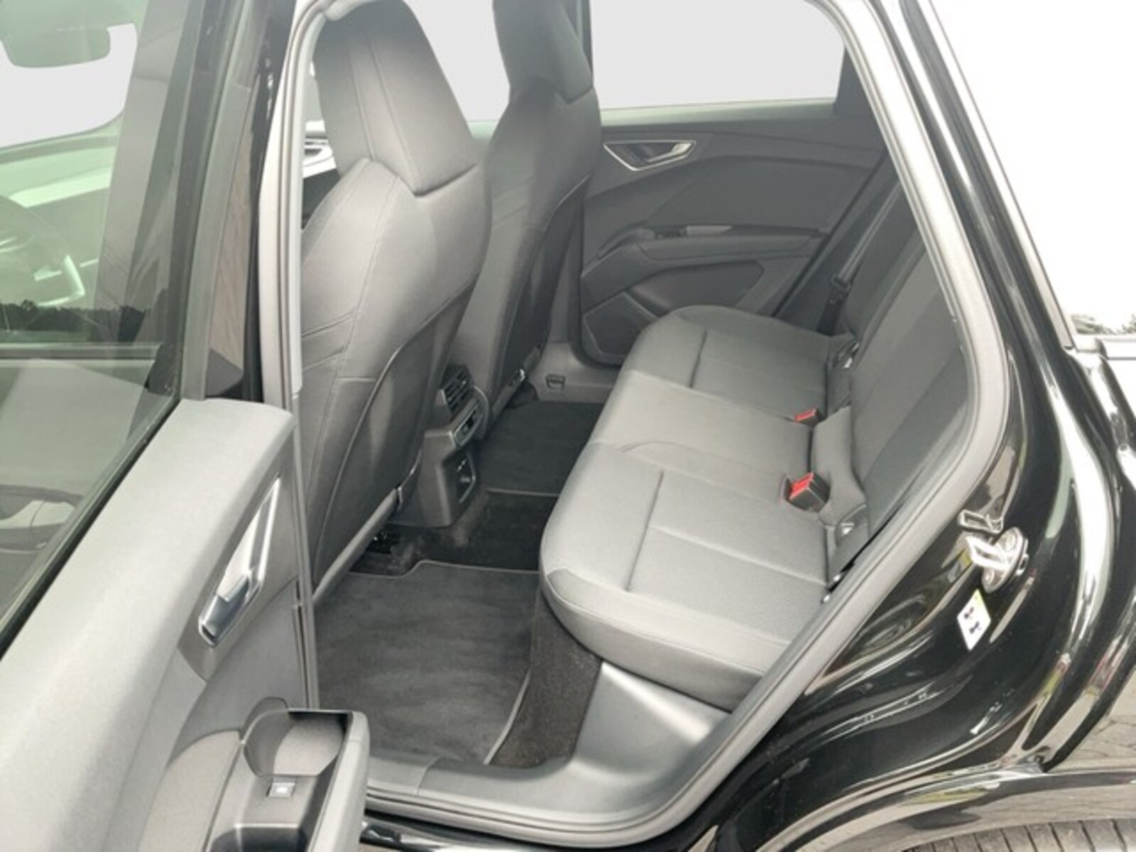 Audi Q4 e-tron – Bild 11
