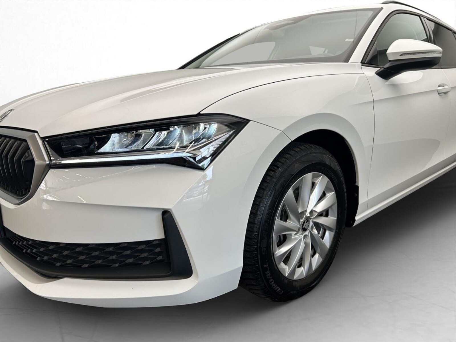 Škoda Superb Combi – Bild 14