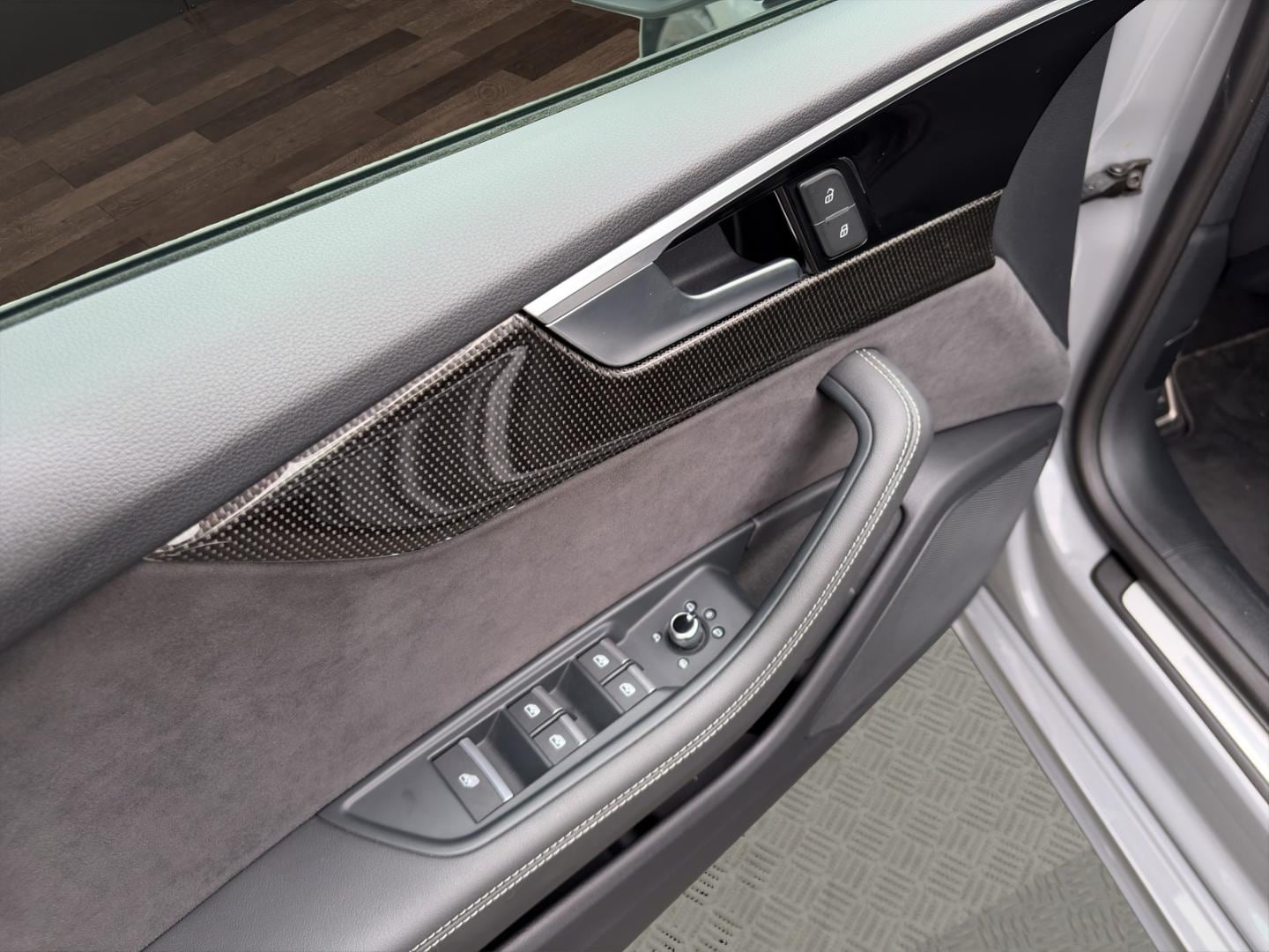 Bild über Audi S5 Cabriolet TFSI quattro tiptronic - für weitere Informationen kontaktieren Sie den Audi Partner