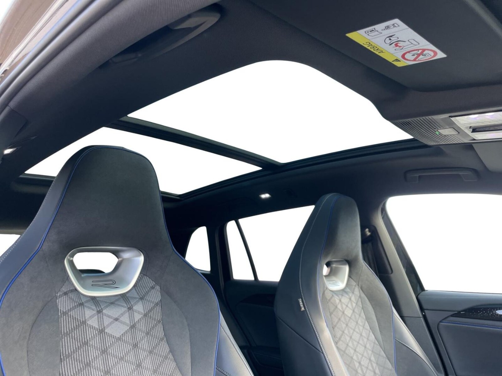 Volkswagen Tiguan – Bild 18