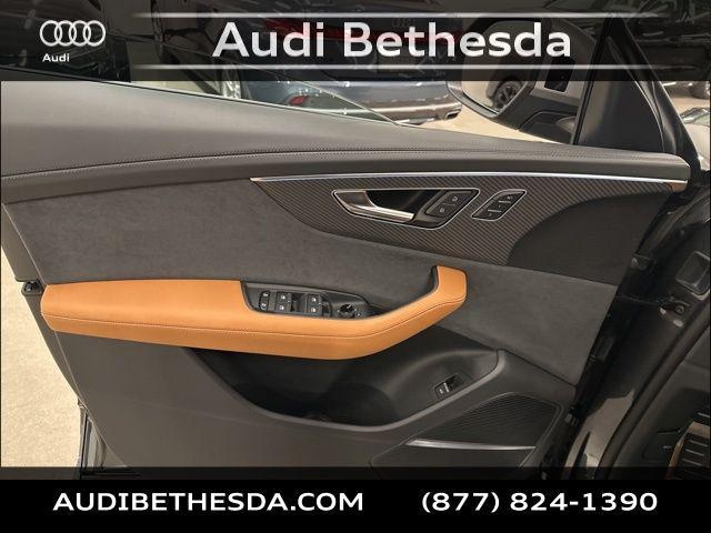 2026 Audi RS Q8 Base - Photo 14