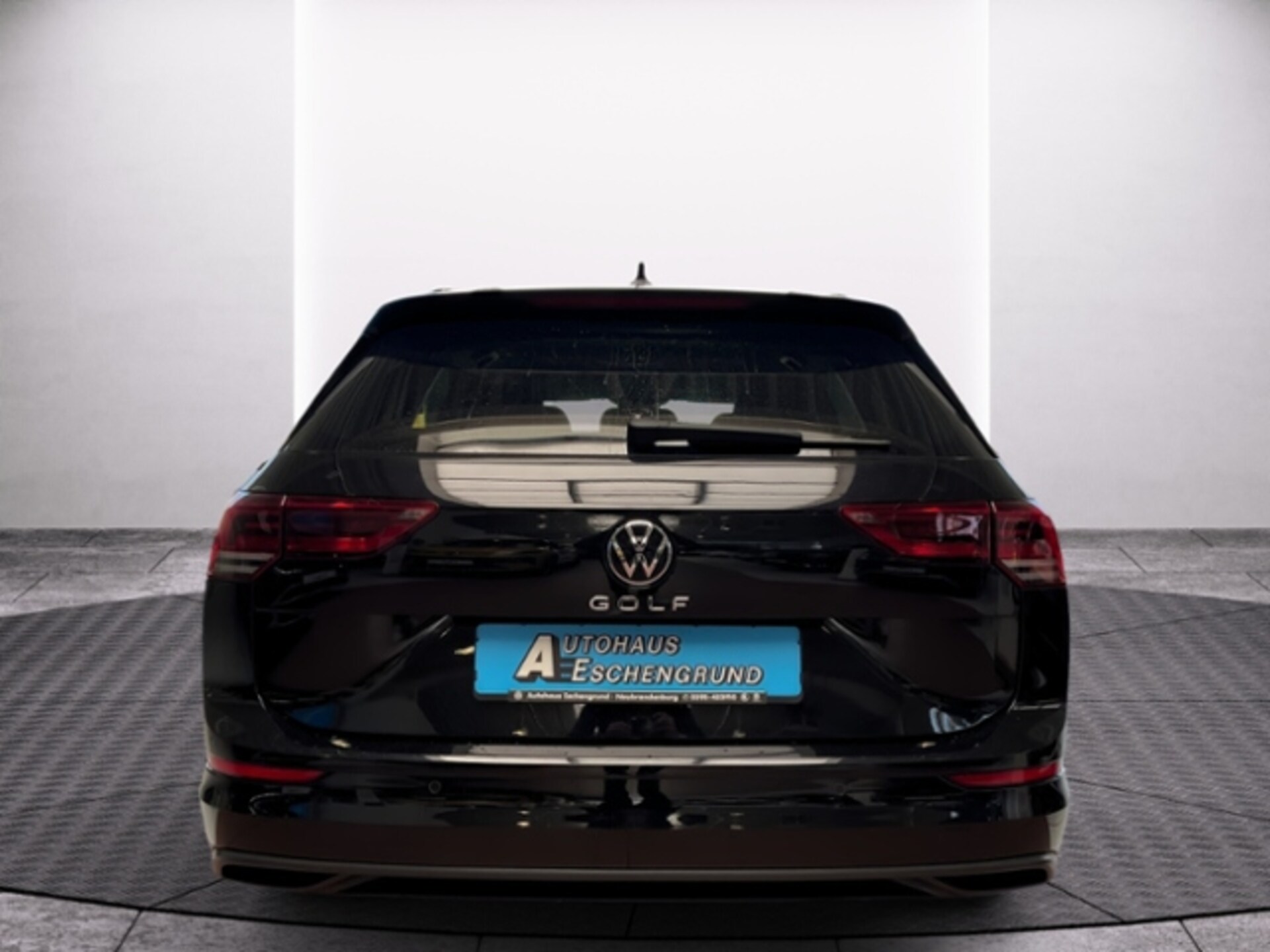 Volkswagen Golf Variant Life