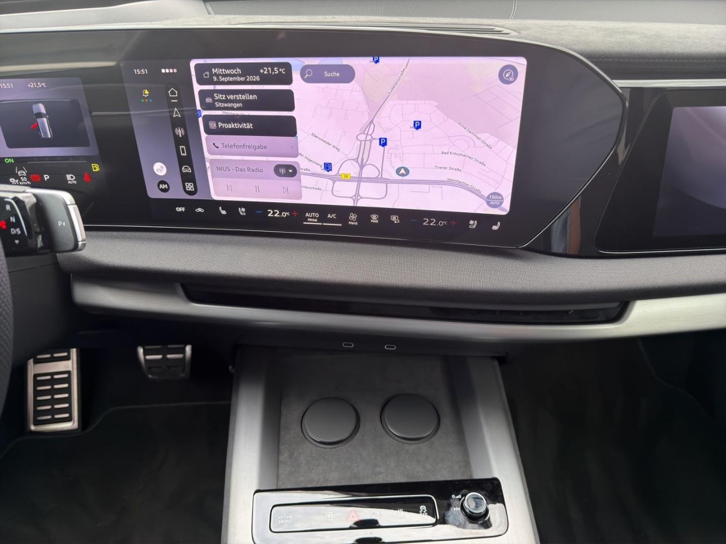 Bild über Audi Q7 SUV TDI quattro 220 kW tiptronic - für weitere Informationen kontaktieren Sie den Audi Partner