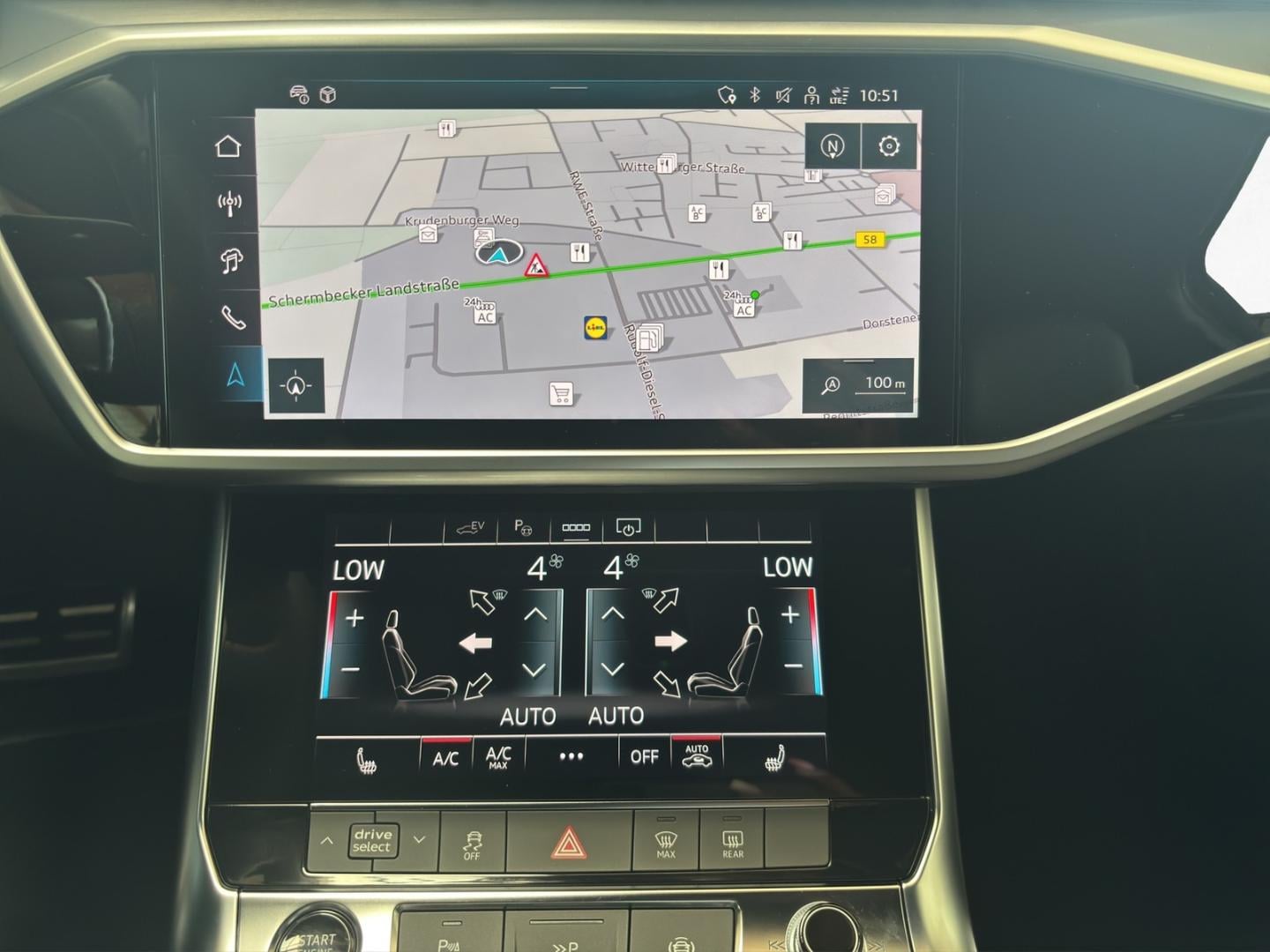 Bild über Audi A6 Avant TFSI e S line 50 TFSI e quattro S tronic - für weitere Informationen kontaktieren Sie den Audi Partner