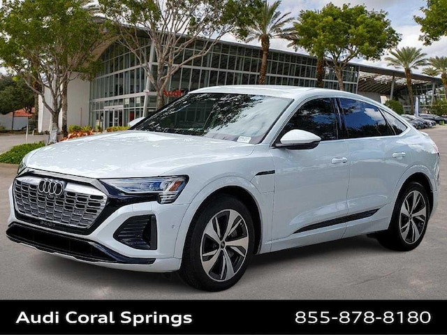 2024 Audi Q8 Sportback e-tron