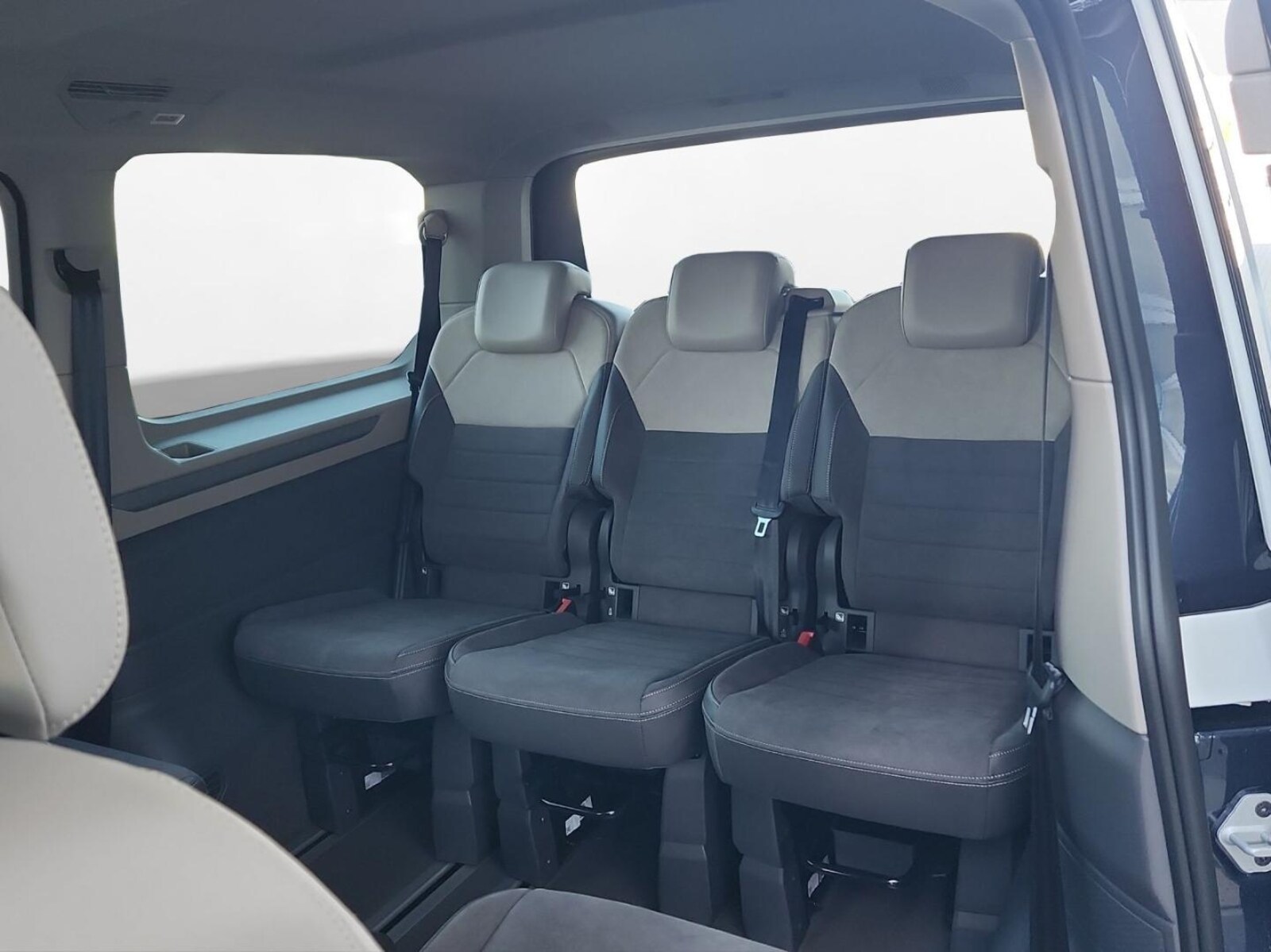 Volkswagen Multivan Langversion – Bild 13