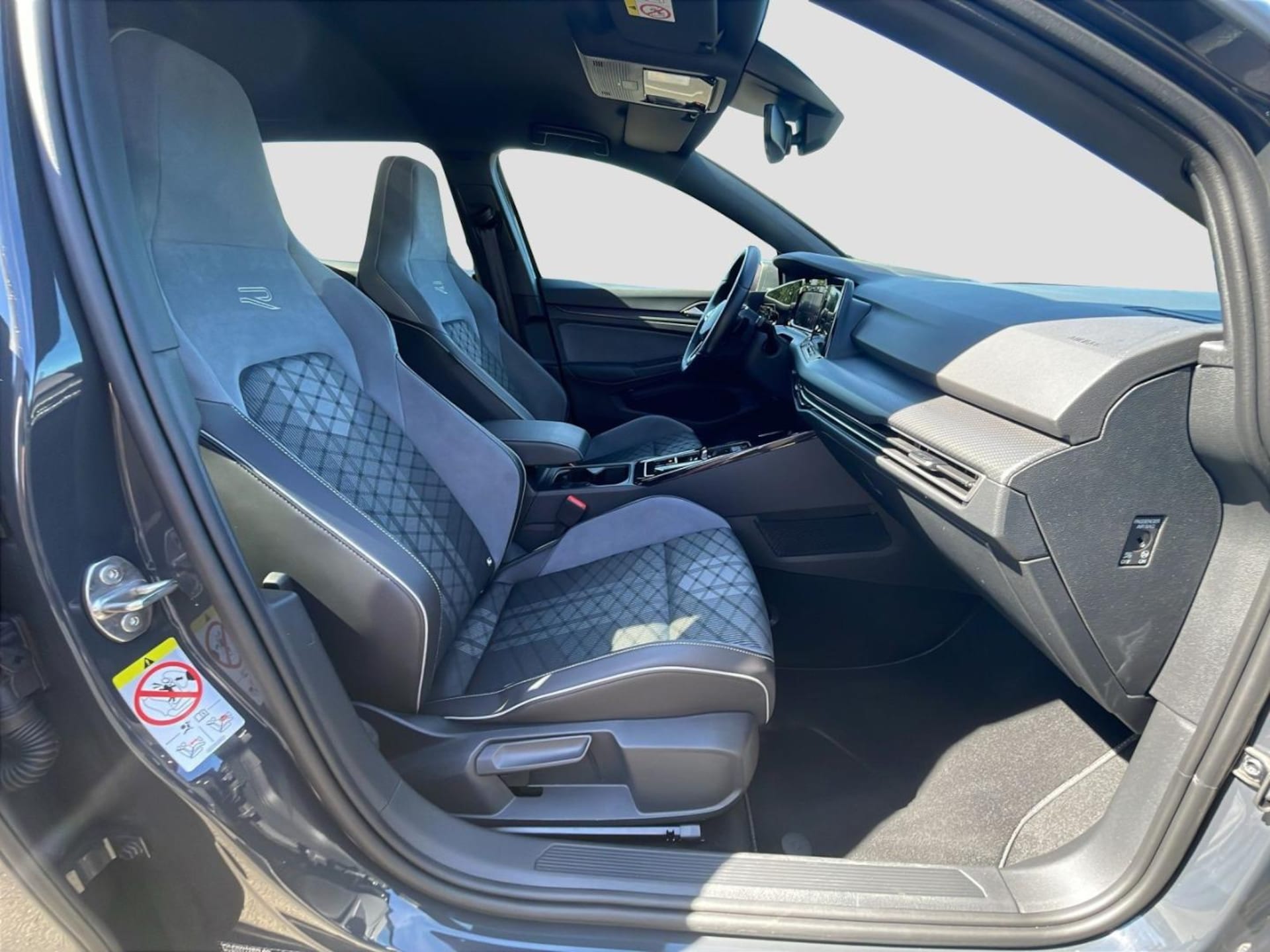 Volkswagen Golf Variant R-Line