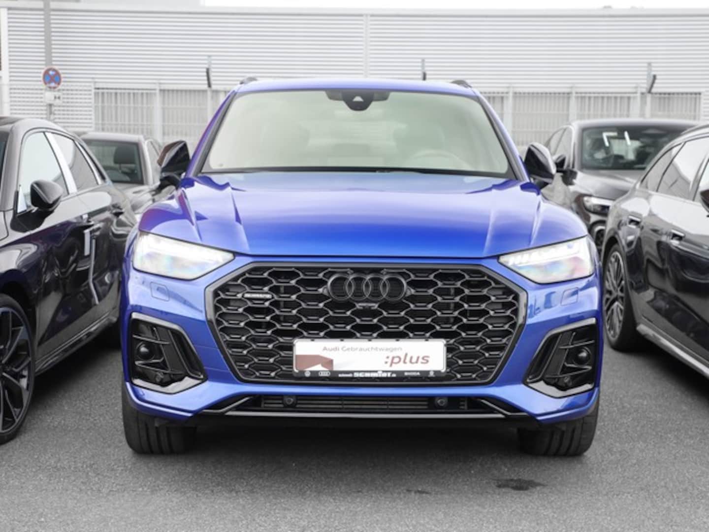 Bild über Audi Q5 Sportback TFSI e S line business 55 TFSI e quattro S tronic - für weitere Informationen kontaktieren Sie den Audi Partner