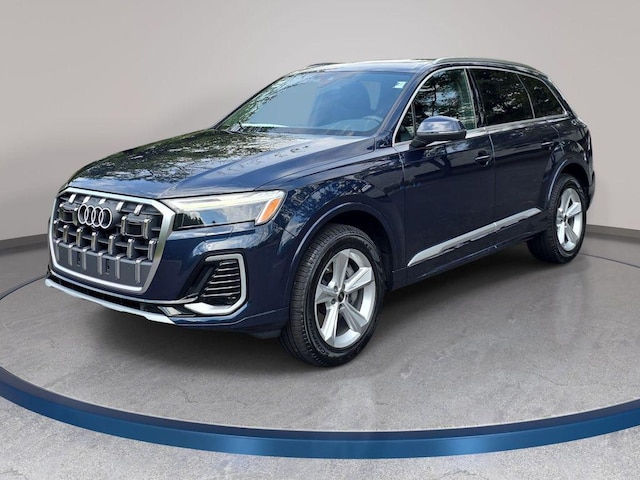 2026 Audi Q7 Premium