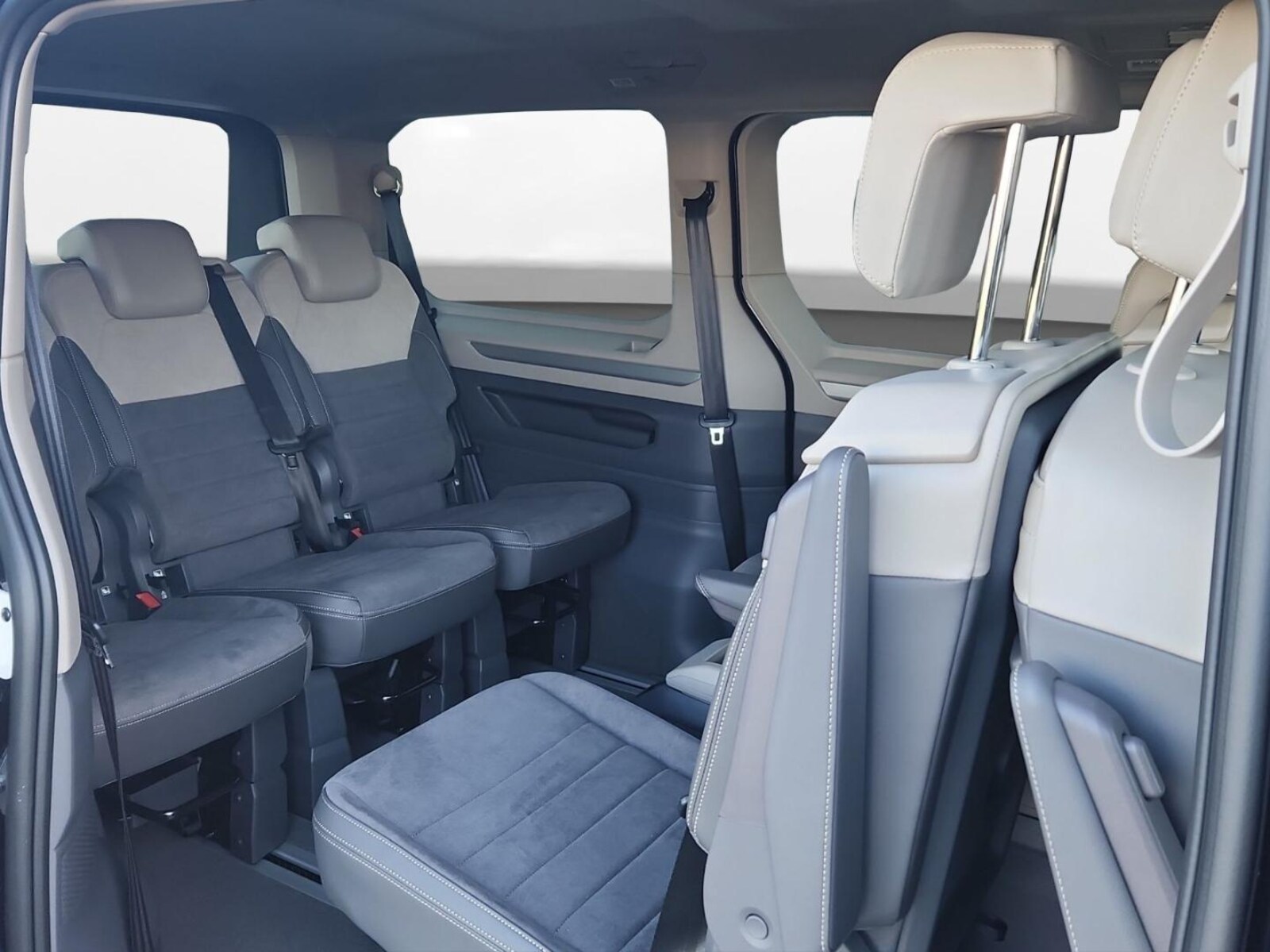 Volkswagen Multivan Langversion – Bild 18