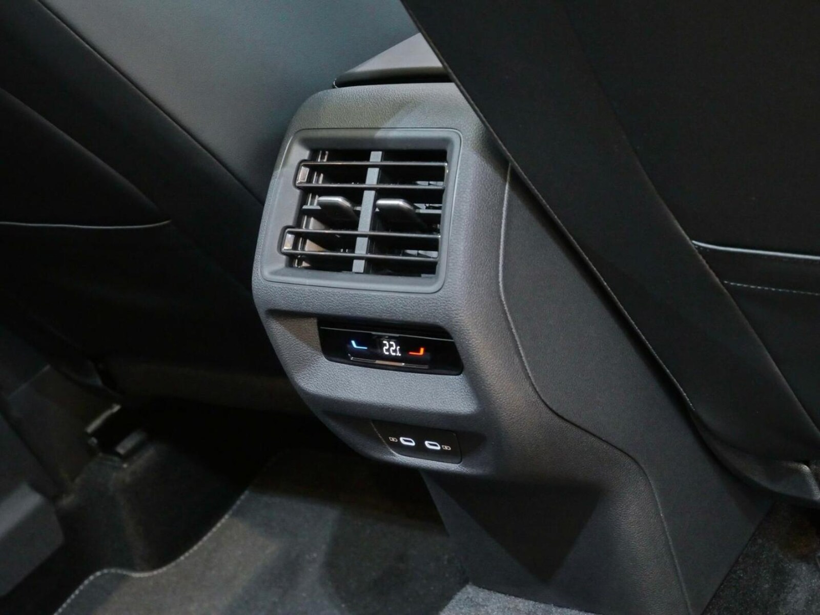 Volkswagen Tiguan – Bild 17