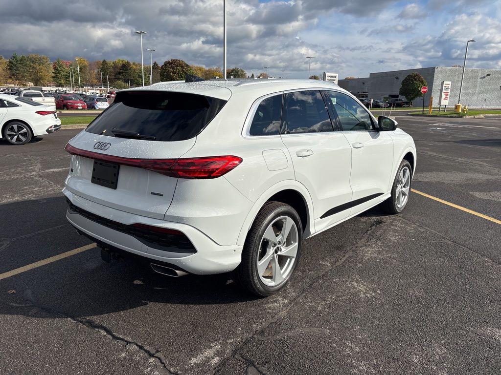 2025 Audi Q5 Premium Plus - Photo 7